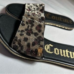 Juicy Couture Yippy Leopard rhinestone embellished slides slip-on sandals, 8M